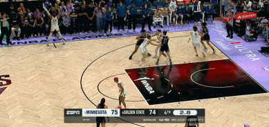WNBA新军女武神：组队首年逆袭闯入季后赛