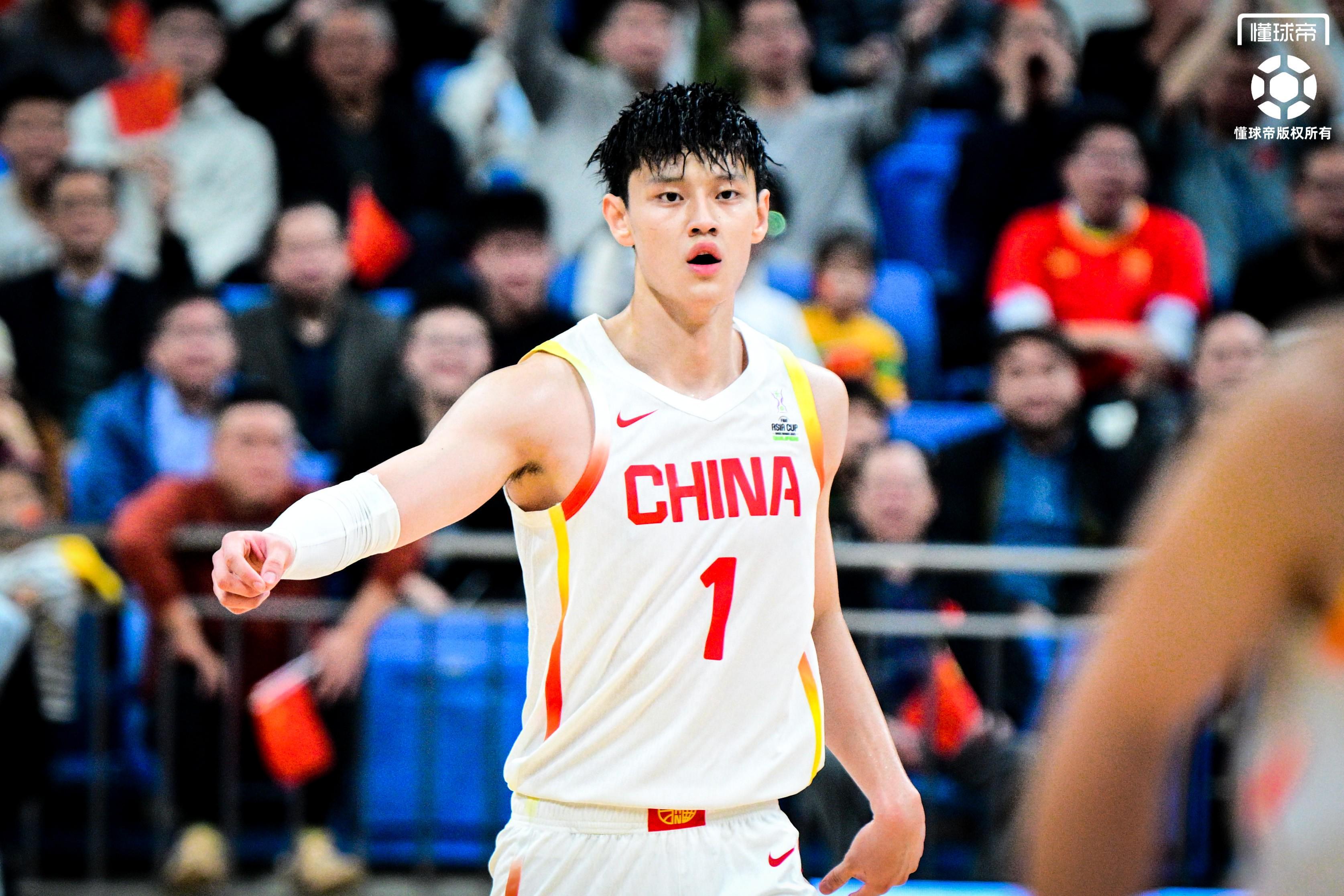 队记爆料：曾凡博签约篮网Exhibit10合同，竞争双向名额