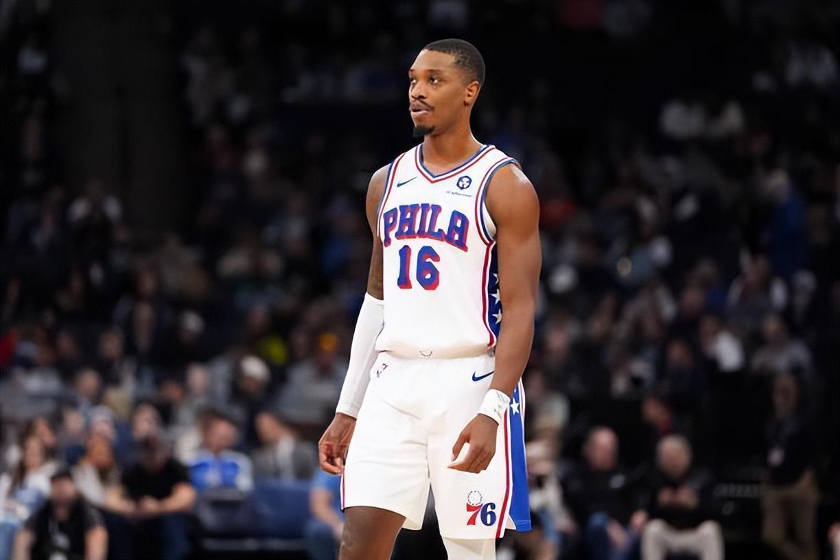朗尼-沃克：纳恩欧洲成功激励我，NBA到欧冠的转型之路
