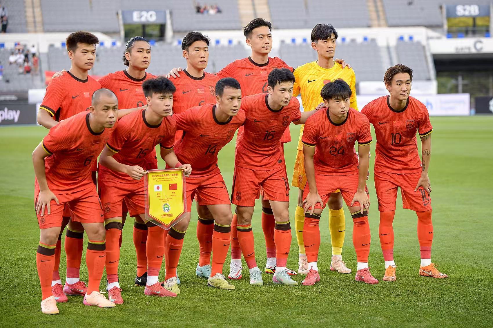 国足选帅再起波澜：卡帕泽辟谣，新帅人选仍悬而未决