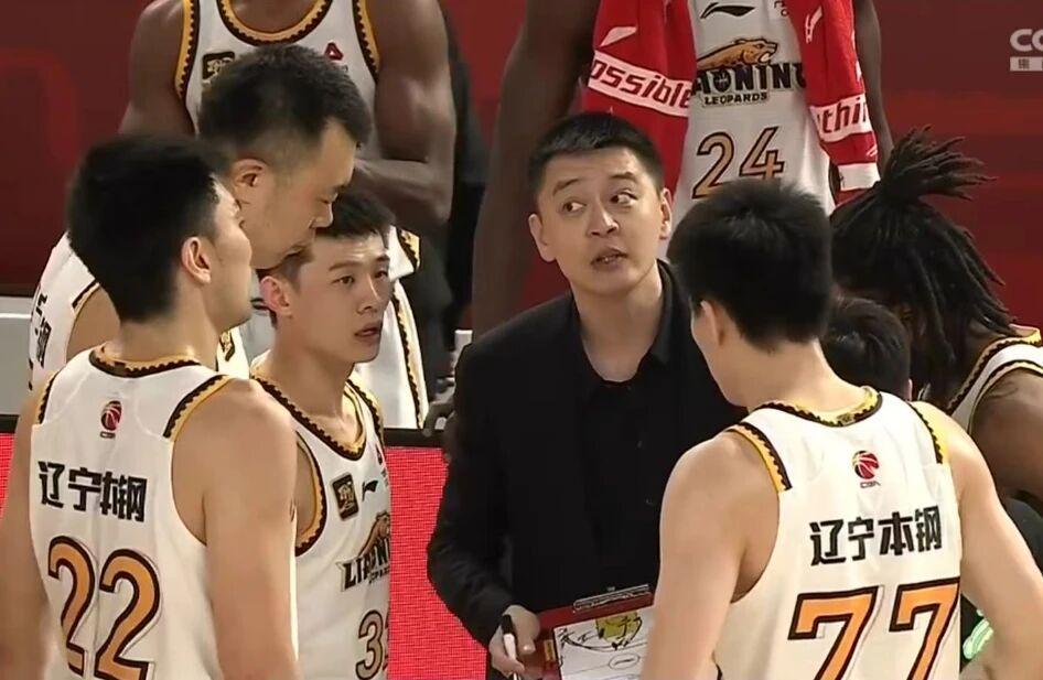 辽宁男篮辟谣出售传闻，崔永熙美籍训练师助力复出，曾凡博签约篮网