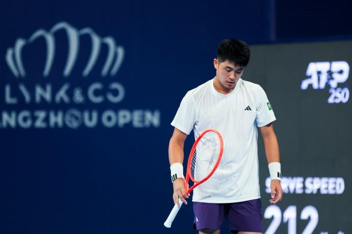 吴易昺0-2负于布勃利克 止步ATP250杭州站男单半决赛