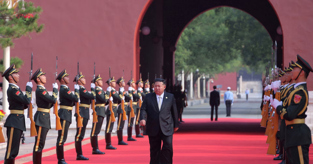朝鲜建党80周年阅兵式：中俄或派高规格代表，金正恩有何深意？