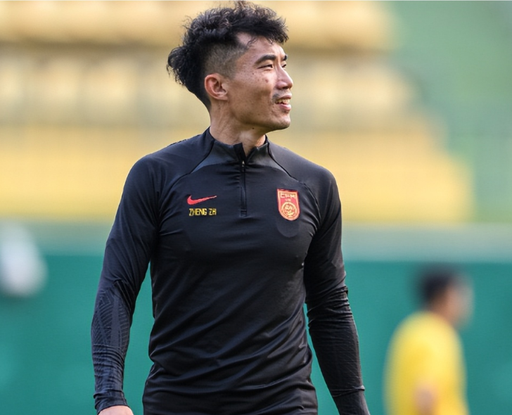 外媒揭秘：郑智竟成国足主帅候选，与7大名帅同台竞聘