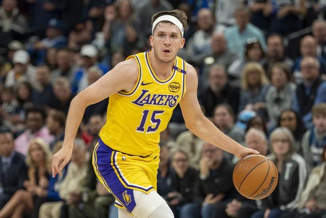里夫斯ESPN百大球员榜跃升至第60名，未来去向引关注