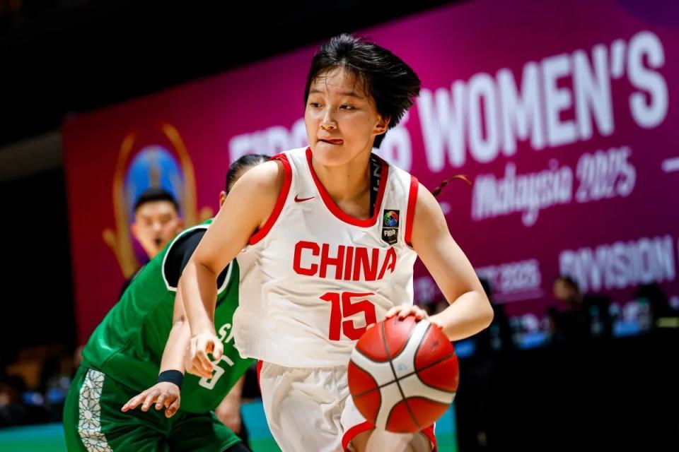 U16女篮亚洲杯：中国66分狂胜叙利亚 46-0攻击波创纪录