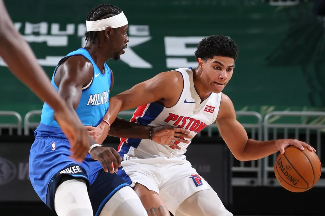 NBA一夜5笔签约：骑士引援7号秀，步行者签23+8后卫，灰熊签勇士旧将