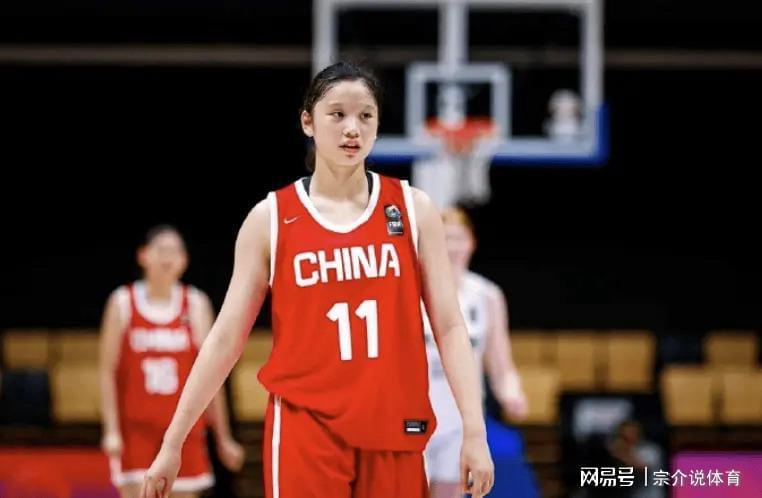 中国女篮连败日本队21分，年轻梯队问题凸显引担忧