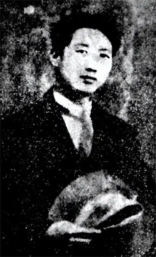 36岁瞿秋白慷慨赴死，建国后毛主席却说：以后少纪念他！有何隐情