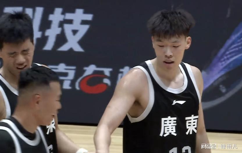 张昊崛起成广东队新核心：近十年天赋最强锋线新星