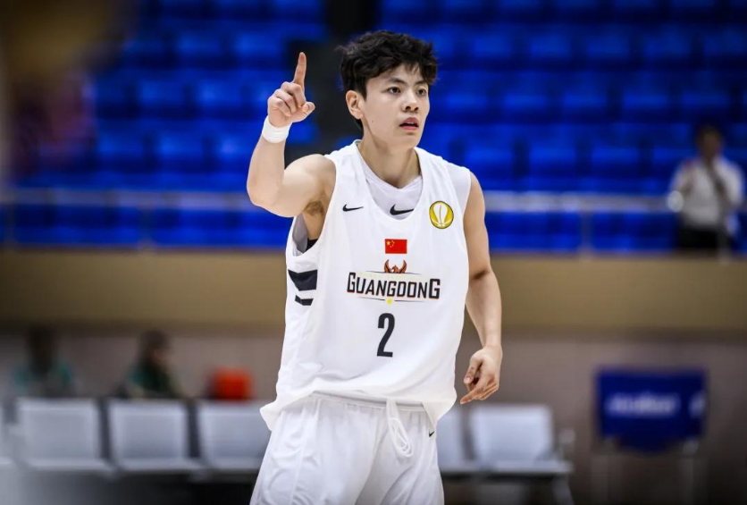 亚洲女篮联赛：广东女篮大胜晋级四强 杨舒予18分陈明伶9中8