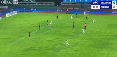 中超半场战报：成都蓉城3-2浙江，罗慕洛双响闪耀