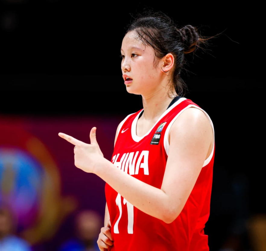 U16女篮亚洲杯：李沅珊18+4+2断率队晋级，最佳阵容在望