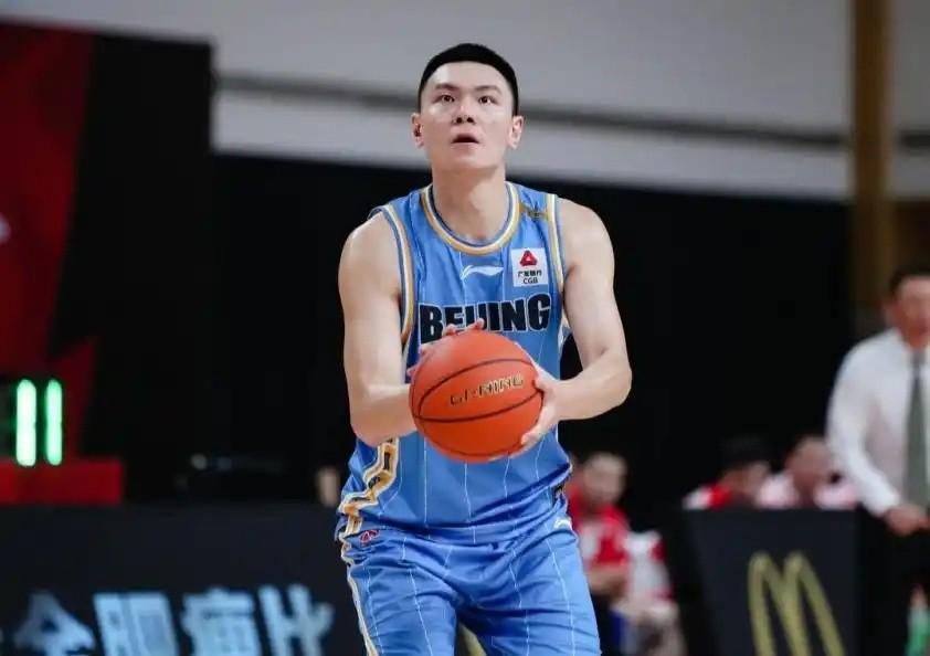 朱彦西退役转型青年队教练，效力北京男篮13载终谢幕
