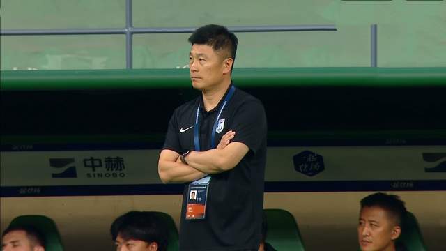 朱鹏宇3场造4球却早退，佩尼亚激活难掩大连三后卫隐忧