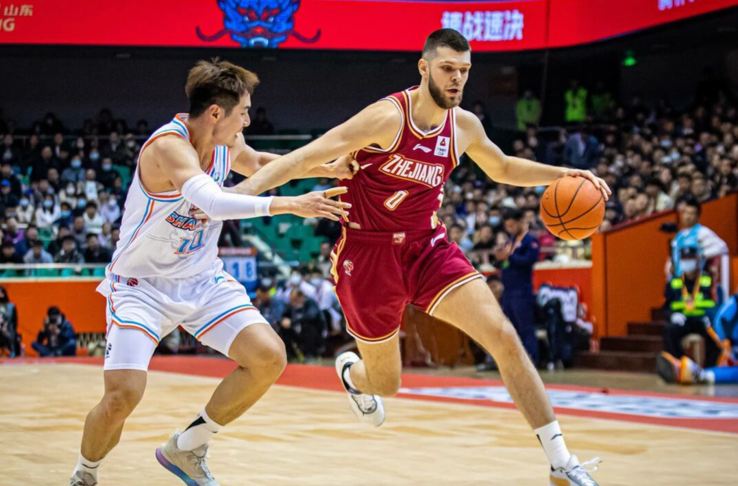 CBA再失强援！拉科塞维奇转战澳洲NBL，曾单场狂轰50+18