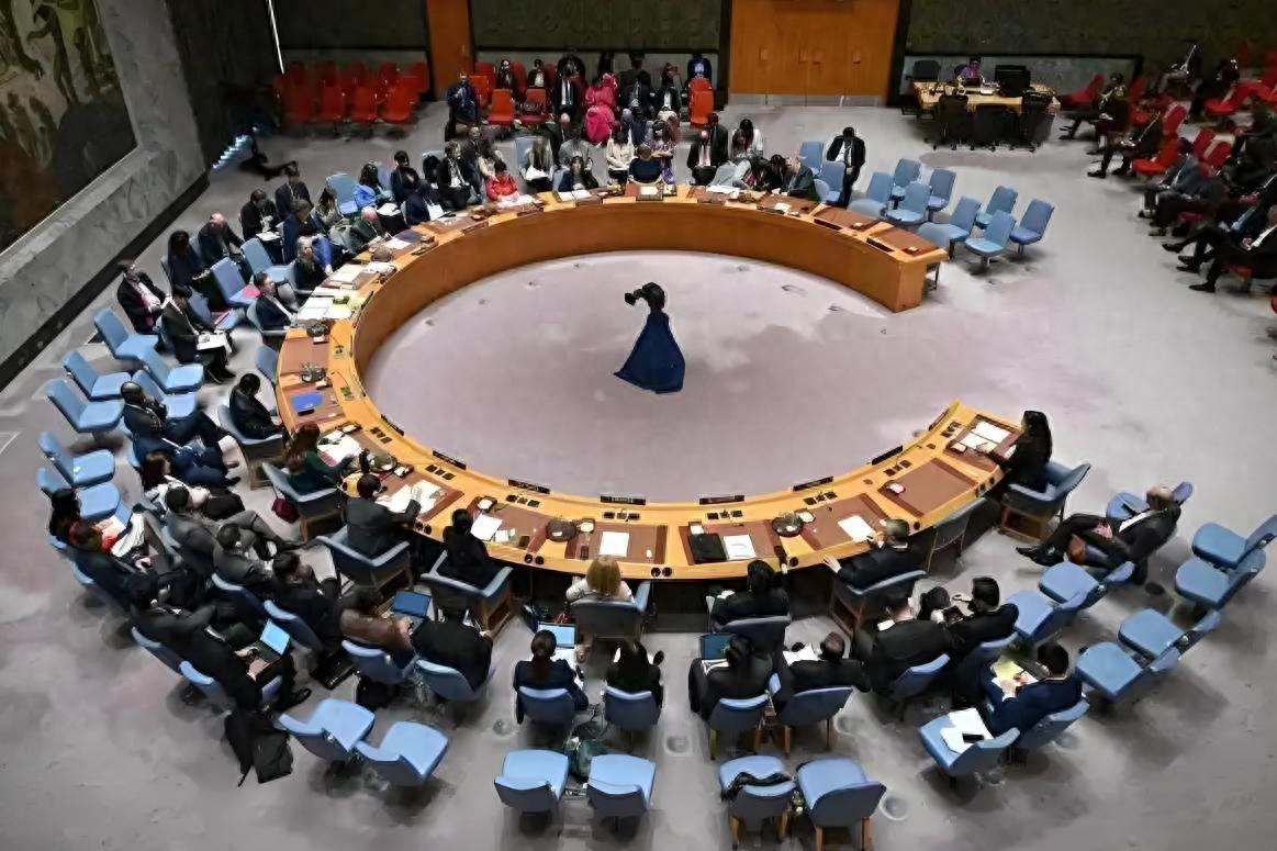 联大145国赞成票压倒美以，中国两纸公约戳破美国霸权