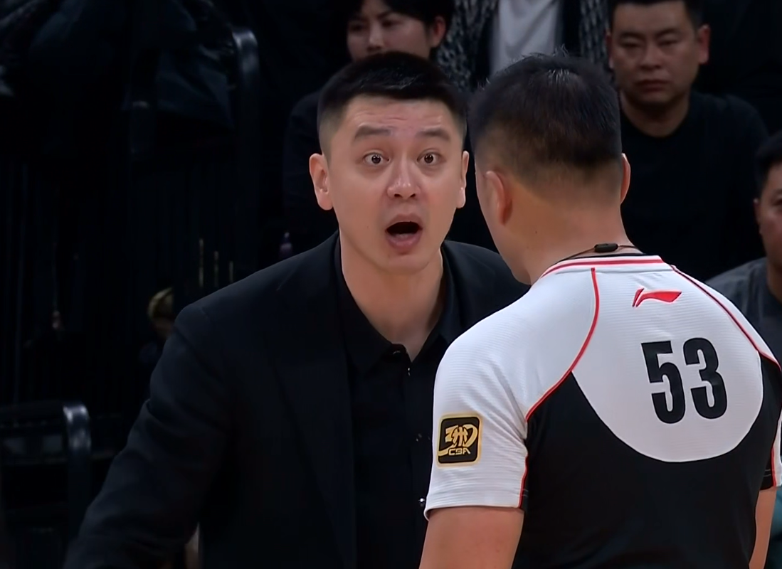 辽宁队负北控4分！四大问题浮现，杨鸣面临挑战