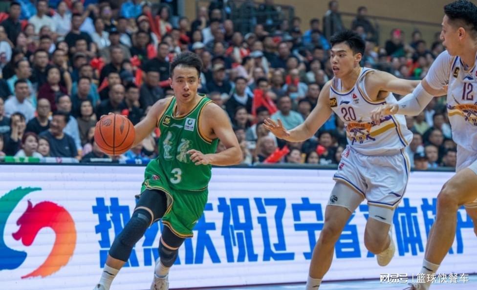 辽篮89-93负北控无缘两连胜：赵继伟对决廖三宁遭完爆