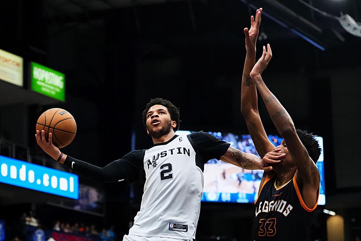国王签约前NBA球星之子，小贾米尔-尼尔森能否立足NBA？