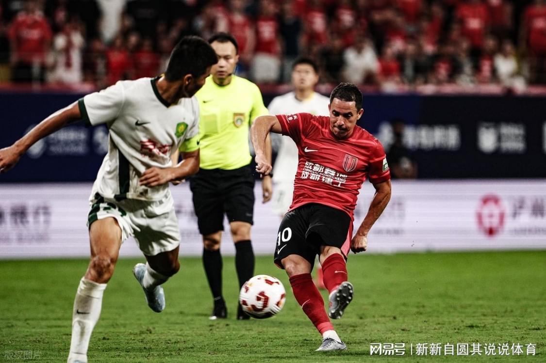 中超联赛局势分析：梅州濒临降级，上港蓉城争冠白热化