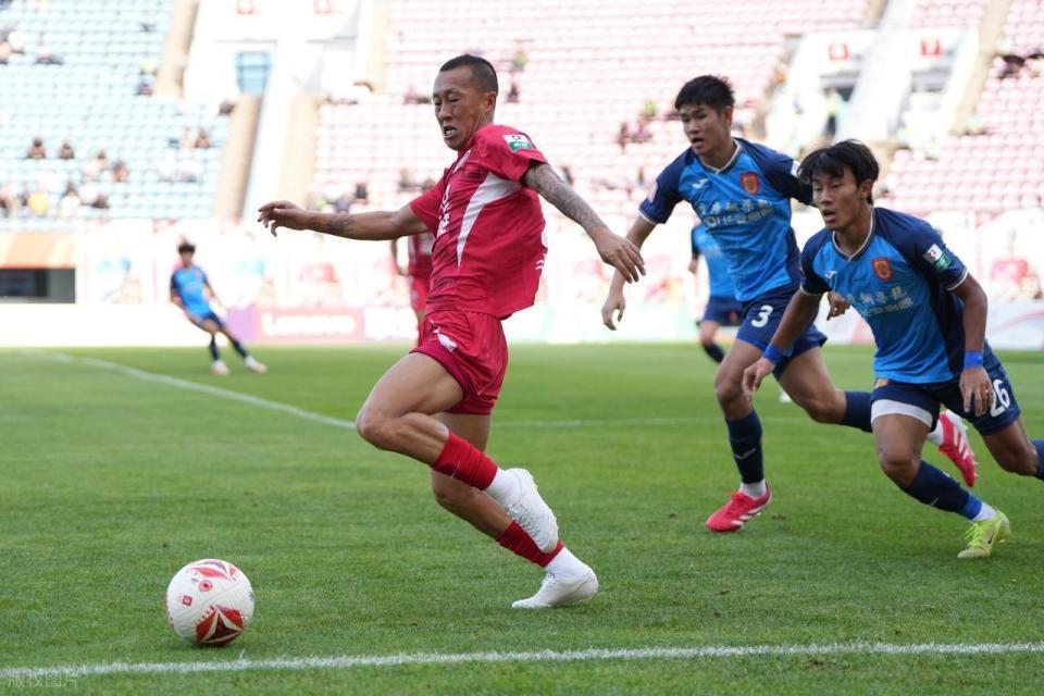 重庆铜梁龙0-3惨败延边龙鼎：8分钟连丢3球，冲超形势告急