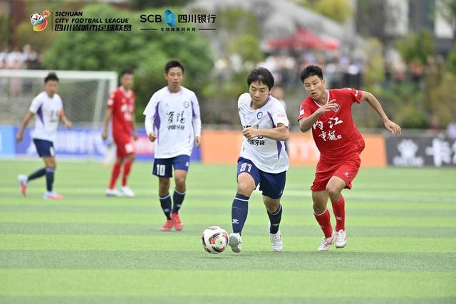 川超赛场邻里对决：内江资阳足球赛场温情共融