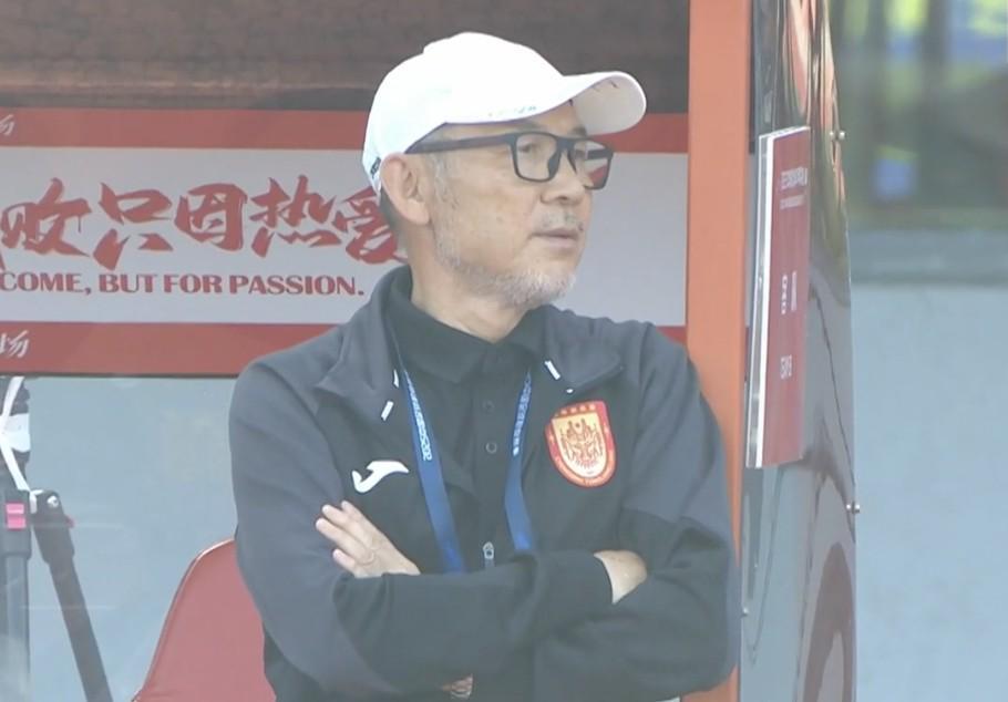 张外龙首秀谈三堂课训练：球队重拾信心需时间