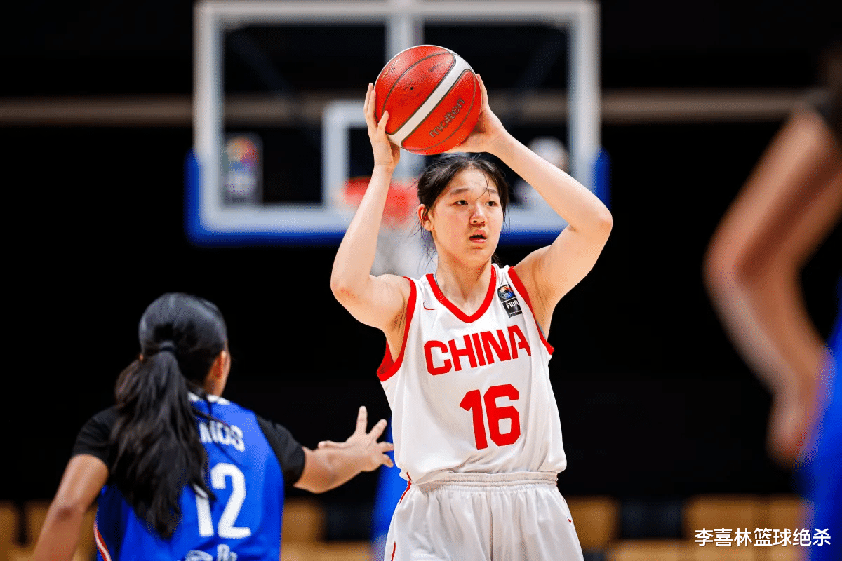 15岁1米90新星孙晗昀闪耀U16女篮亚洲杯：轰12+15率队进四强