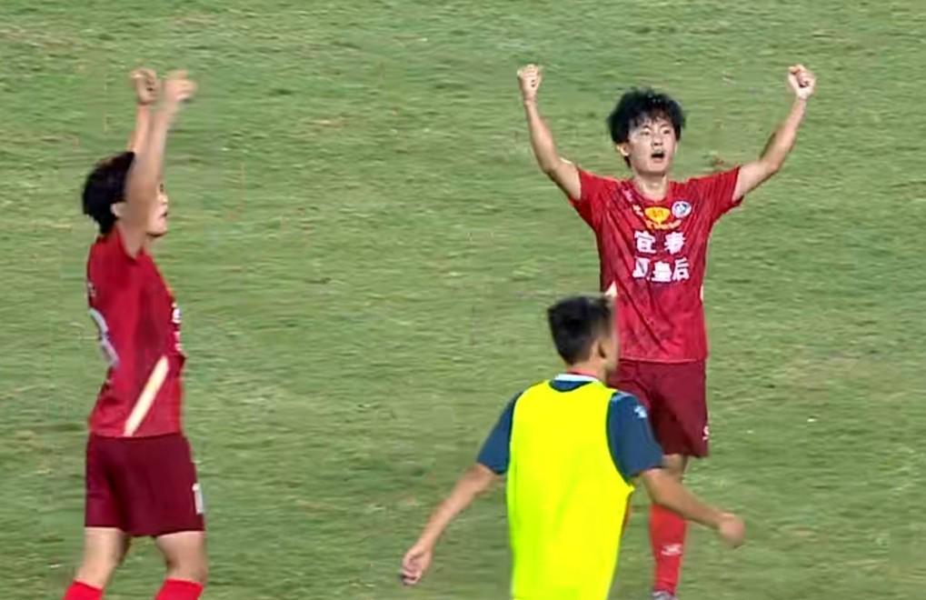 赣超激战：宜春队1-0胜景德镇队，总比分2-1晋级四强