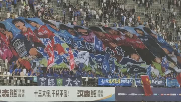 新闻述评：扬州队苏超征程落幕 城市发展新篇开启