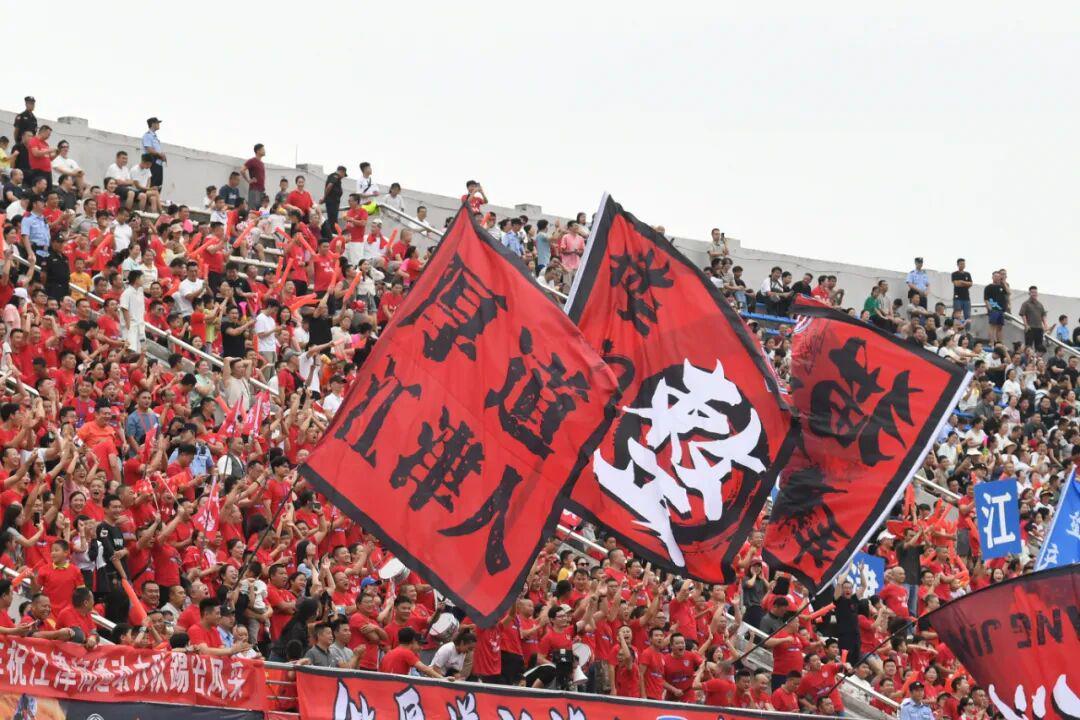 2025渝超联赛江津主场合作席位开放，抢占顶级流量！