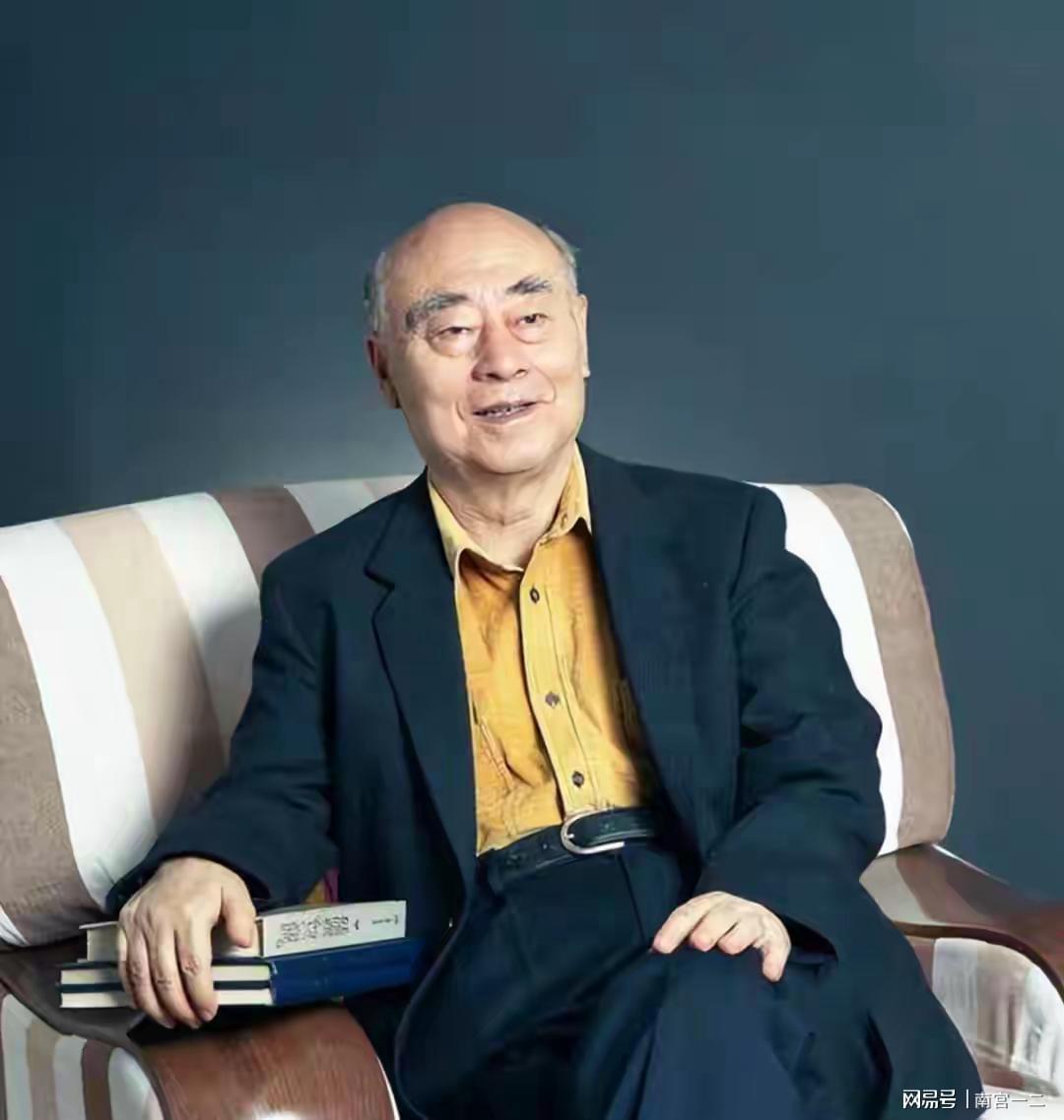 美国困惑：未留学的于敏，如何开创氢弹新构型？