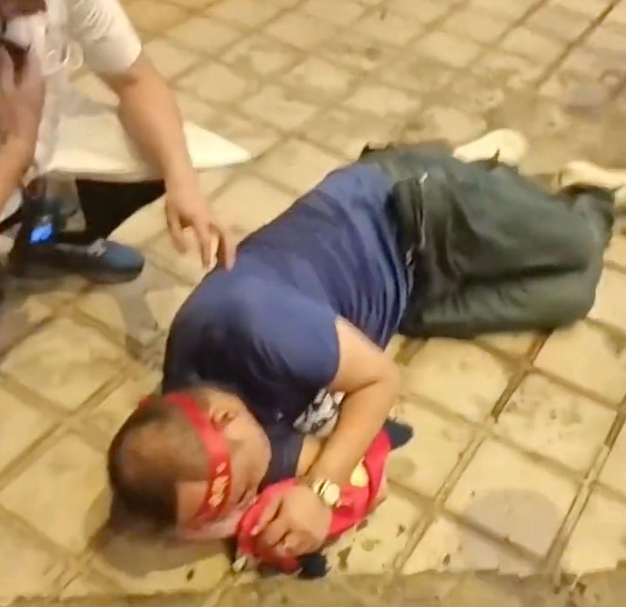 赣超赛场冲突频发：球迷被砸头，6人被警方带走