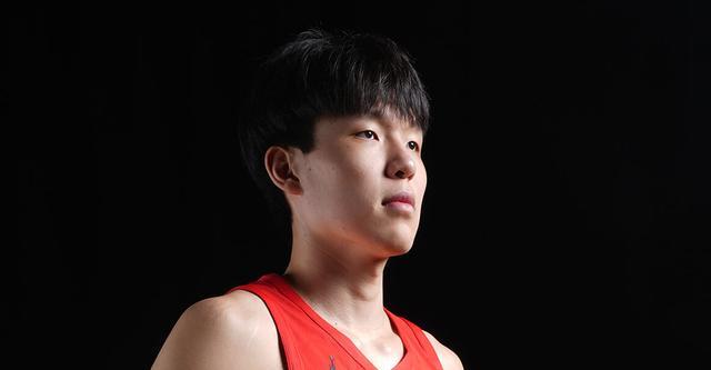 杨瀚森展望NBA中国赛：携开拓者回国比赛是至高荣耀