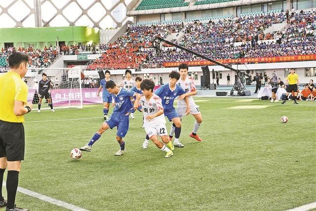 2025深圳中小学足球班级联赛总决赛激情上演