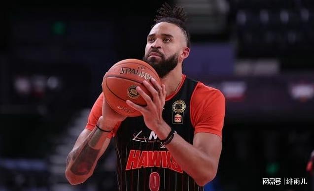 身高2米13臂展2米29！广东男篮锁定NBA冠军中锋麦基为第四外援首选