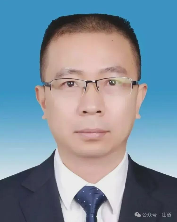 李锐主任‘散装白酒’公务接待：真相远比表面复杂