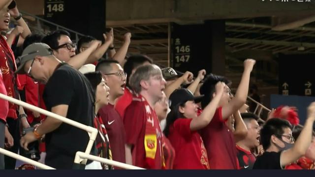海港队亚冠精英赛1-1平广岛三箭，拒绝六连败展现血性