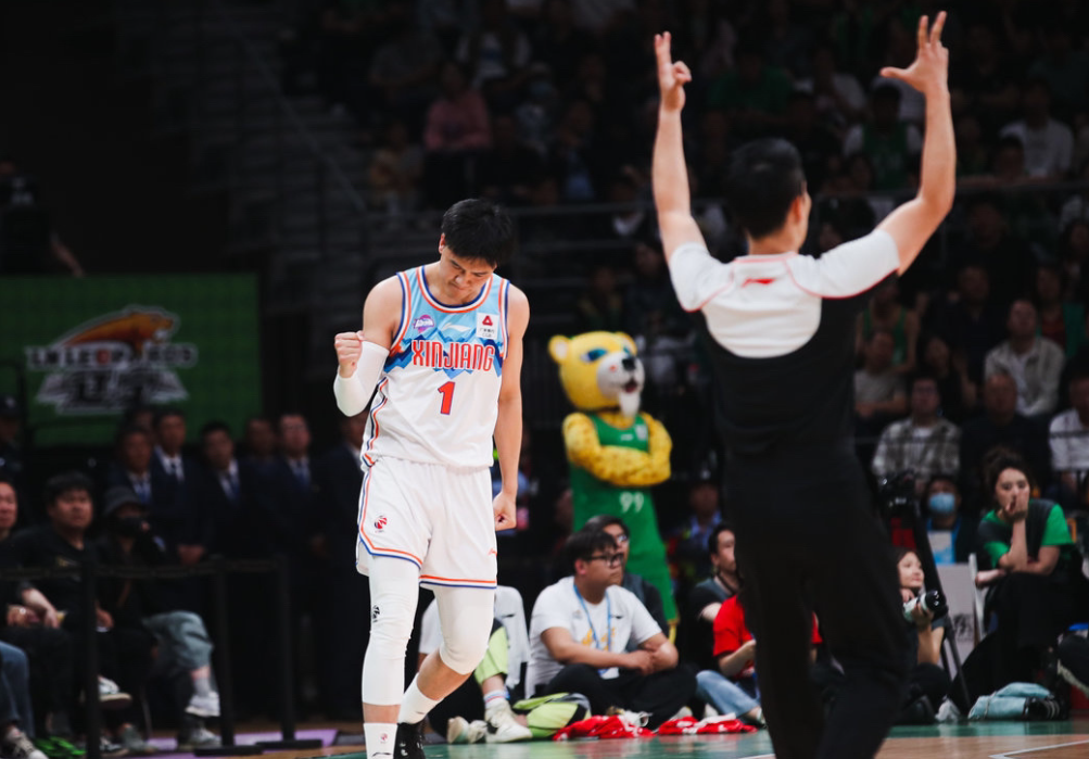 CBA窗口期倒计时：黄荣奇、田宇恒能否重返赛场引关注