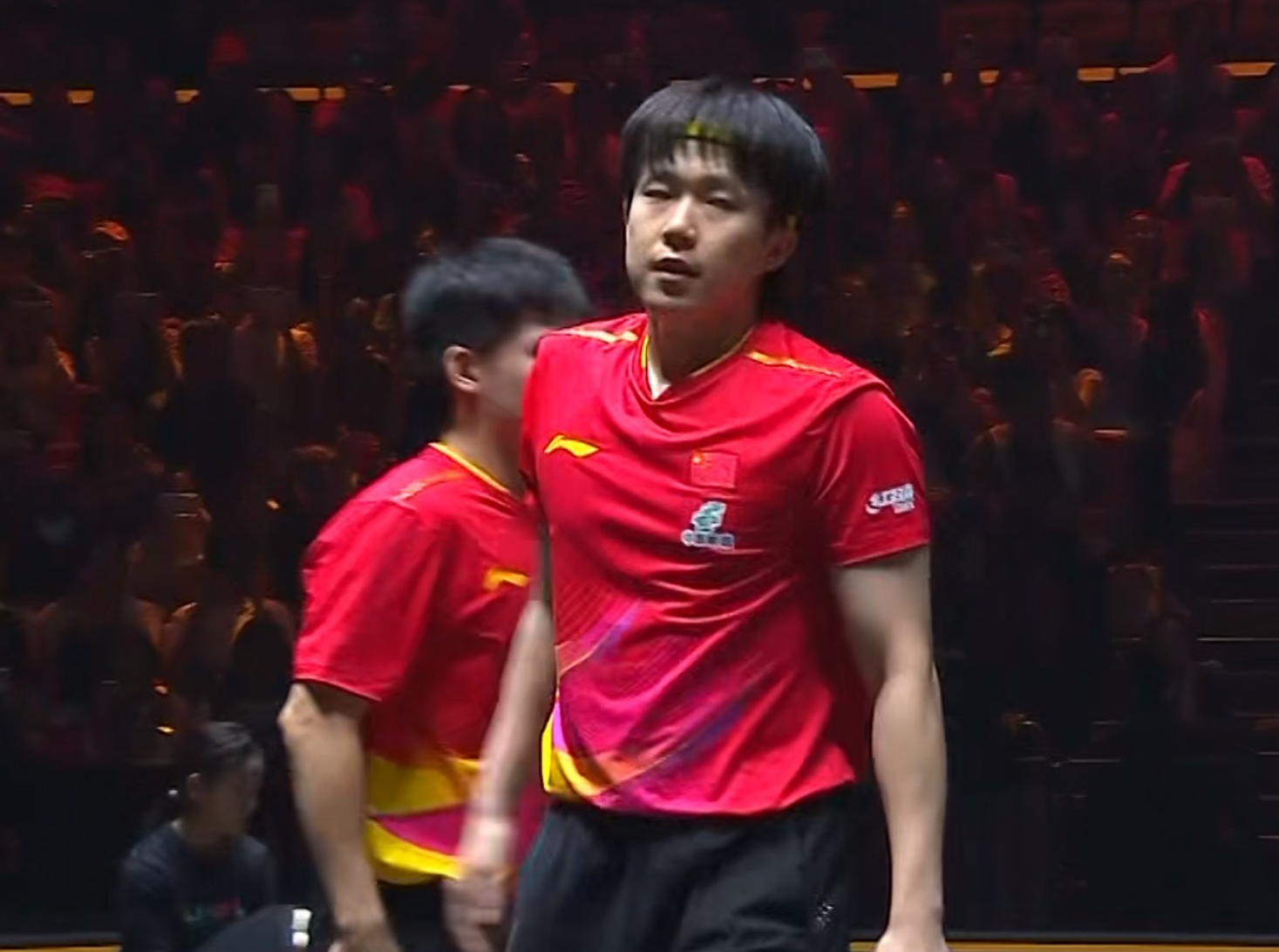 王楚钦/林诗栋3-0完胜袁励岑/徐瑛彬 强势晋级男双四强