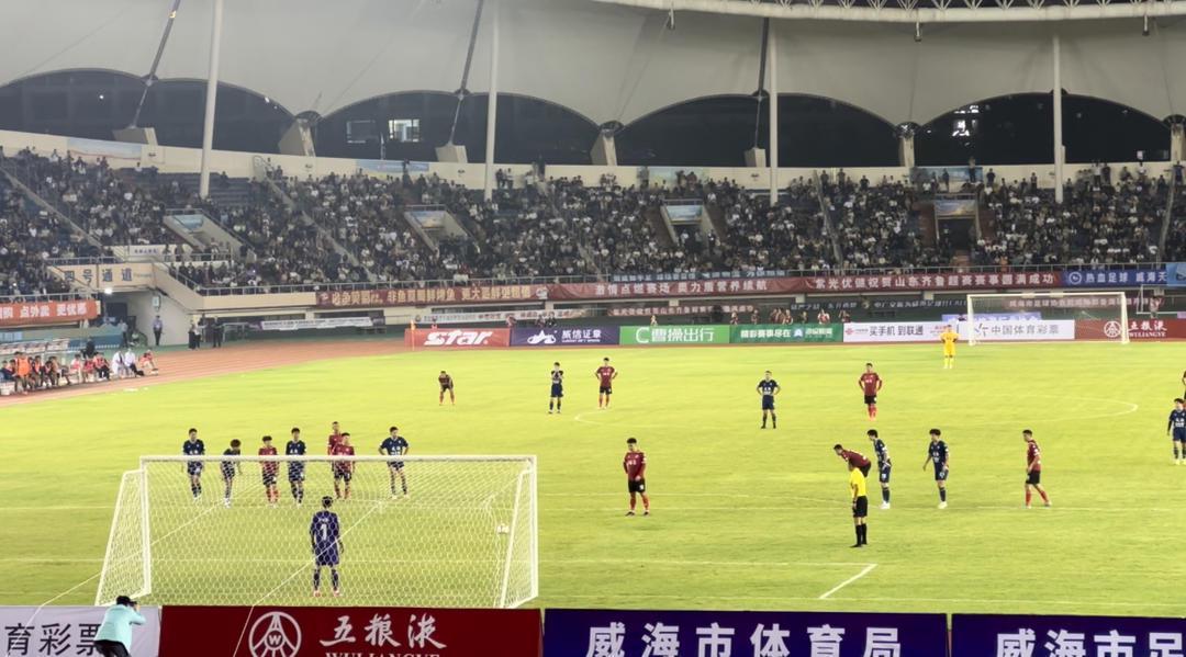 齐鲁超赛烟台队3:0客场完胜威海那香海队，小组赛两连胜