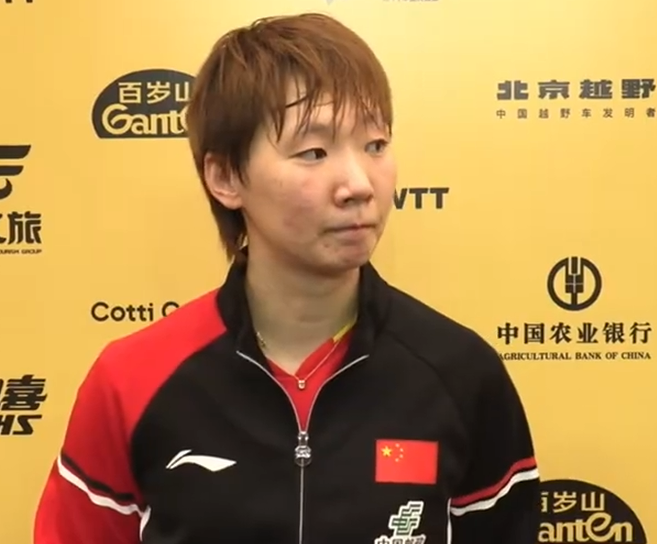王曼昱3-0横扫早田希娜晋级八强，展望张本美和赛前准备充分