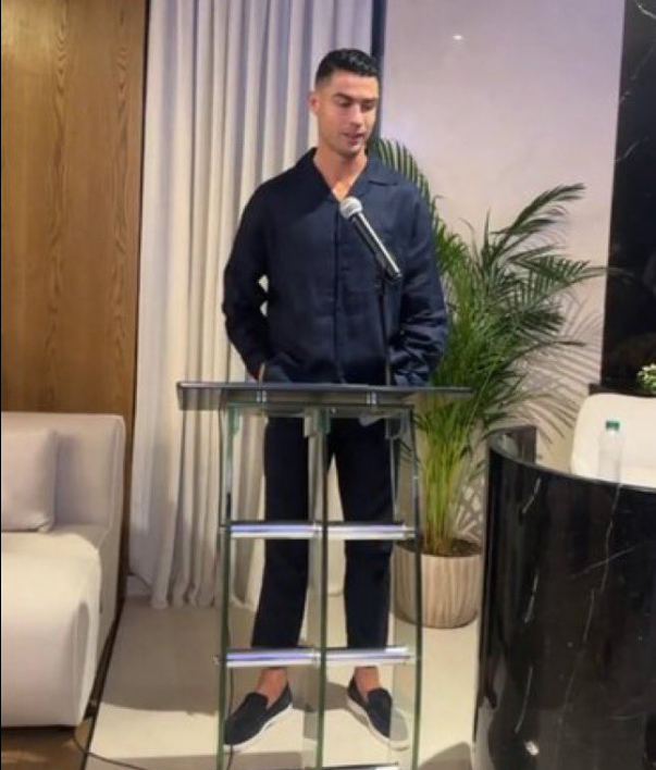 C罗深情告白：沙特是我的第二故乡，意义非凡