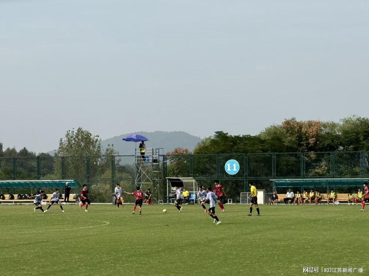 2025江苏青少年男足13-14岁组锦标赛火热开幕，南京队首战告捷
