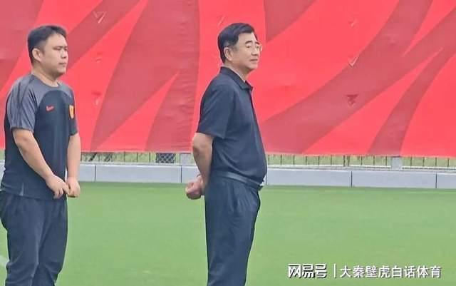 国足新帅选聘加速！卡纳瓦罗转投乌兹别克，外教成热门候选