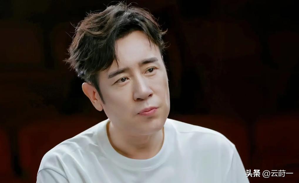 54岁于和伟挑战毛主席角色，演技惊艳娱乐圈！