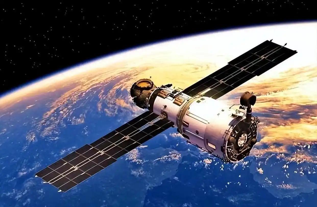 中美卫星技术对比：美国0.1米精度VS中国遥感卫星实力