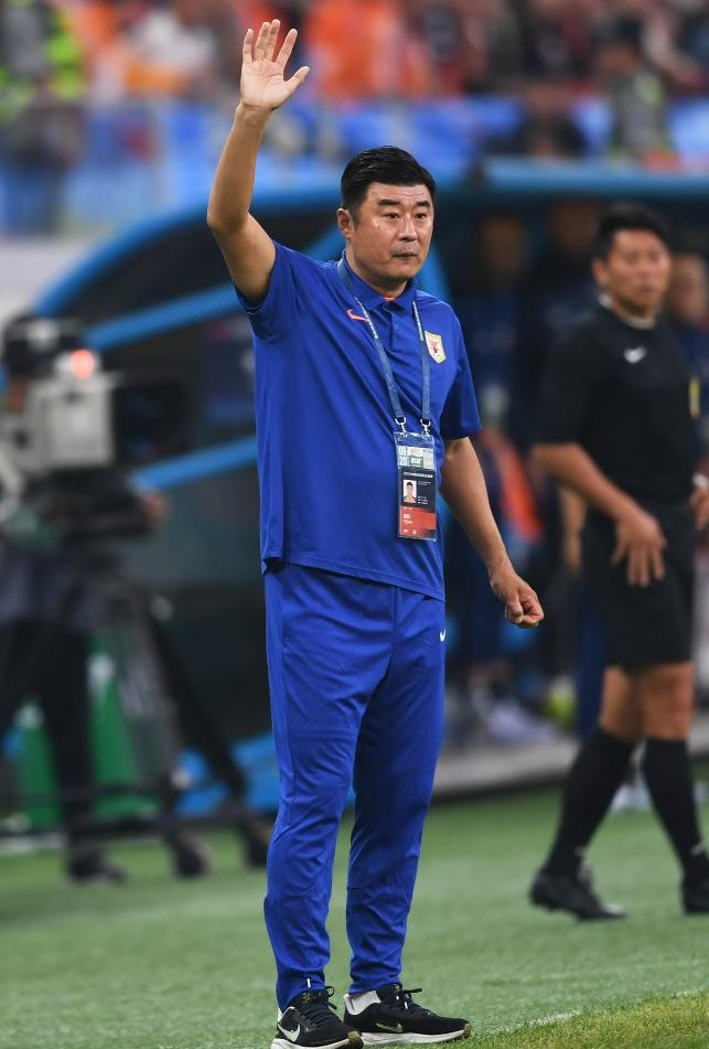 中超补赛：高准翼泽卡伤缺，韩鹏鼓励年轻球员争取出场