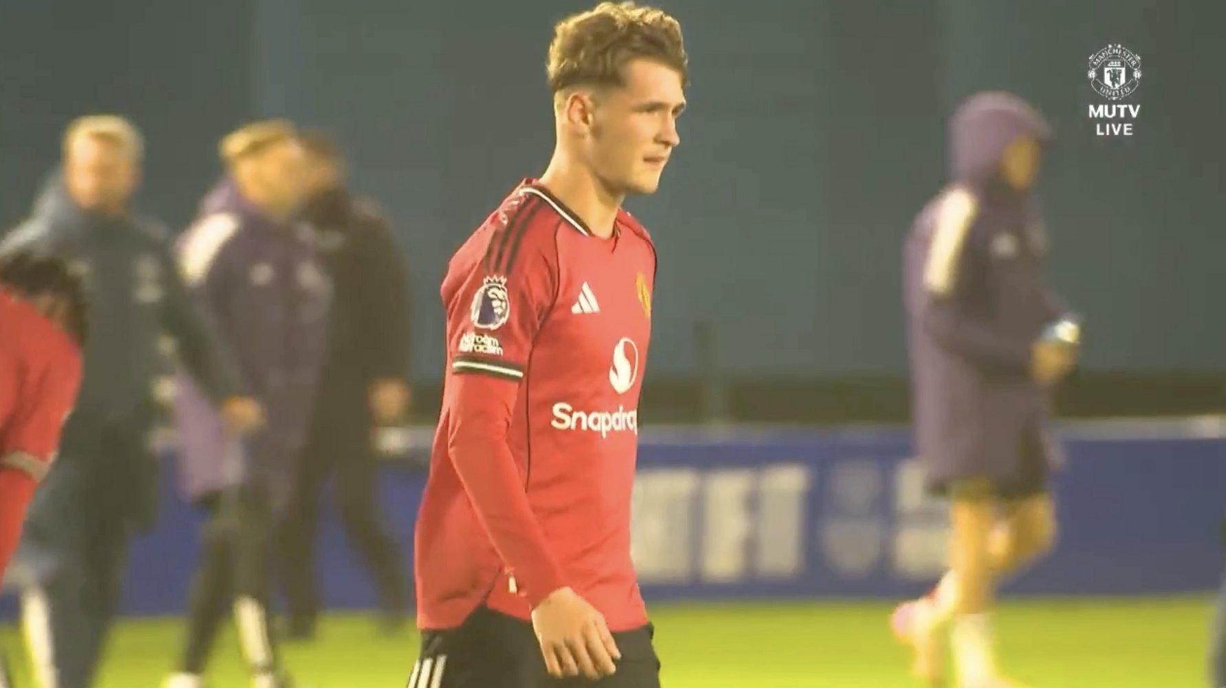 杰克·弗莱彻世界波建功 曼联U21梯队2-1力克埃弗顿